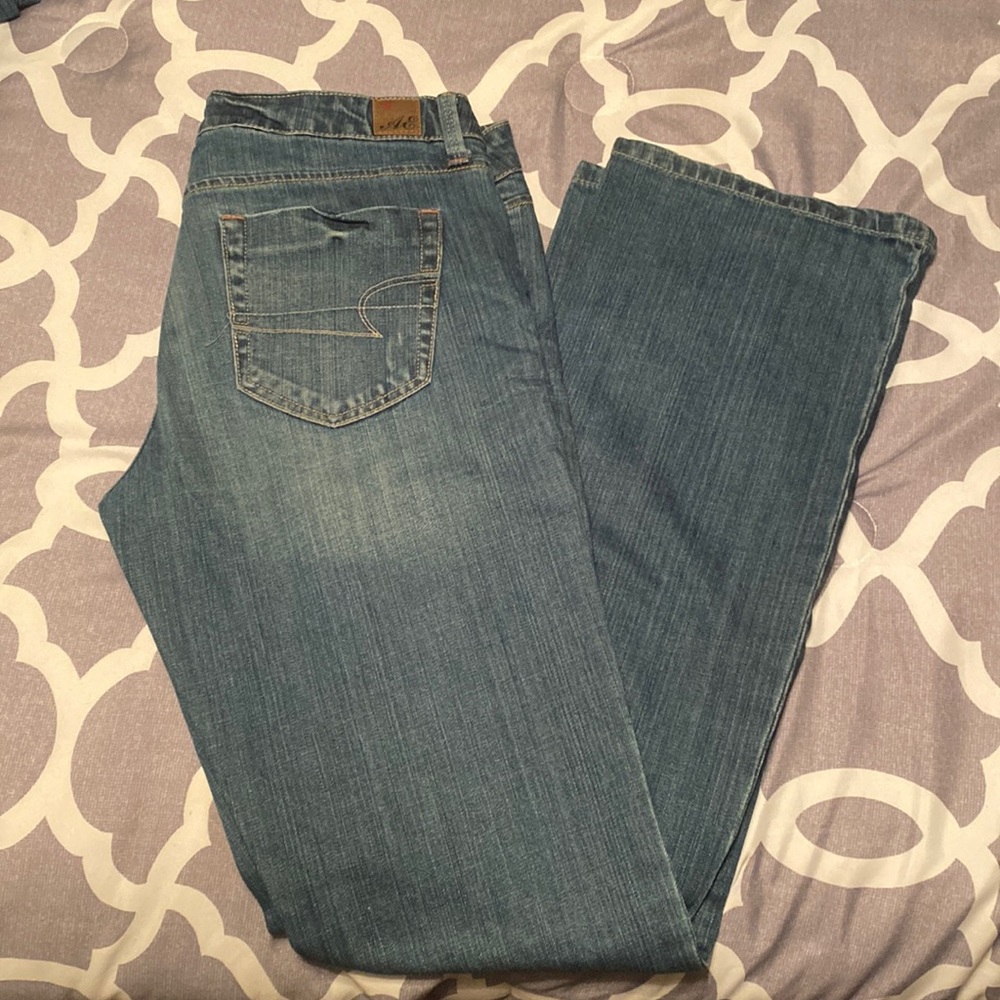 AE true boot jeans